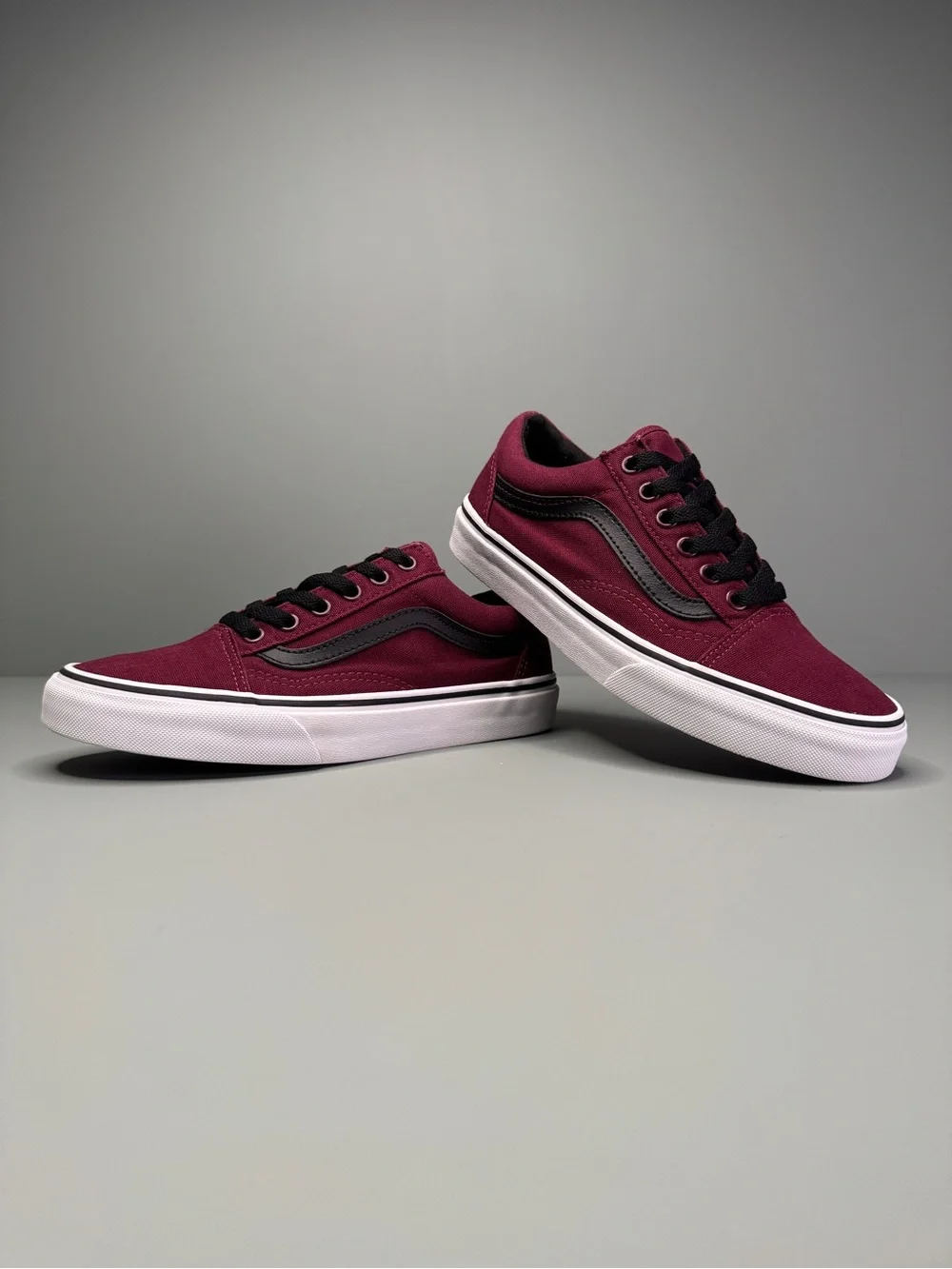 Vans Old Skool Burgundy Black Canvas Sneakers Men’s 5.5 Women’s 7 Shoes